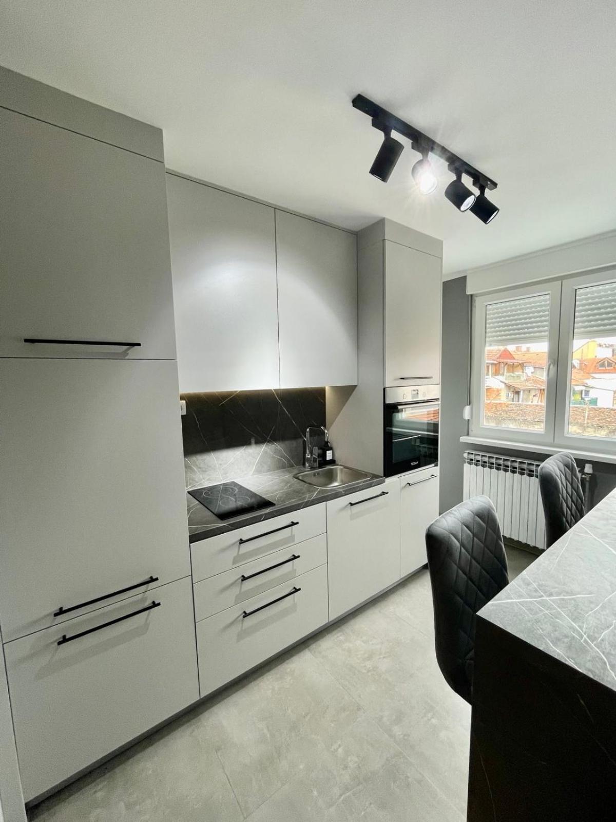 Apartman Loft 72 Slavonski Brod Exterior foto